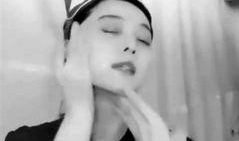 草女人视频,探寻自然与女性的神秘联系